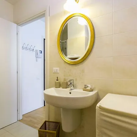 Apartment La Maison Della Piazzetta